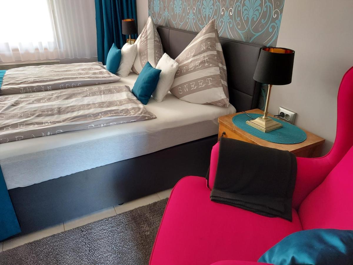 Titi Classic & Trendy Apartman Buk Ngoại thất bức ảnh