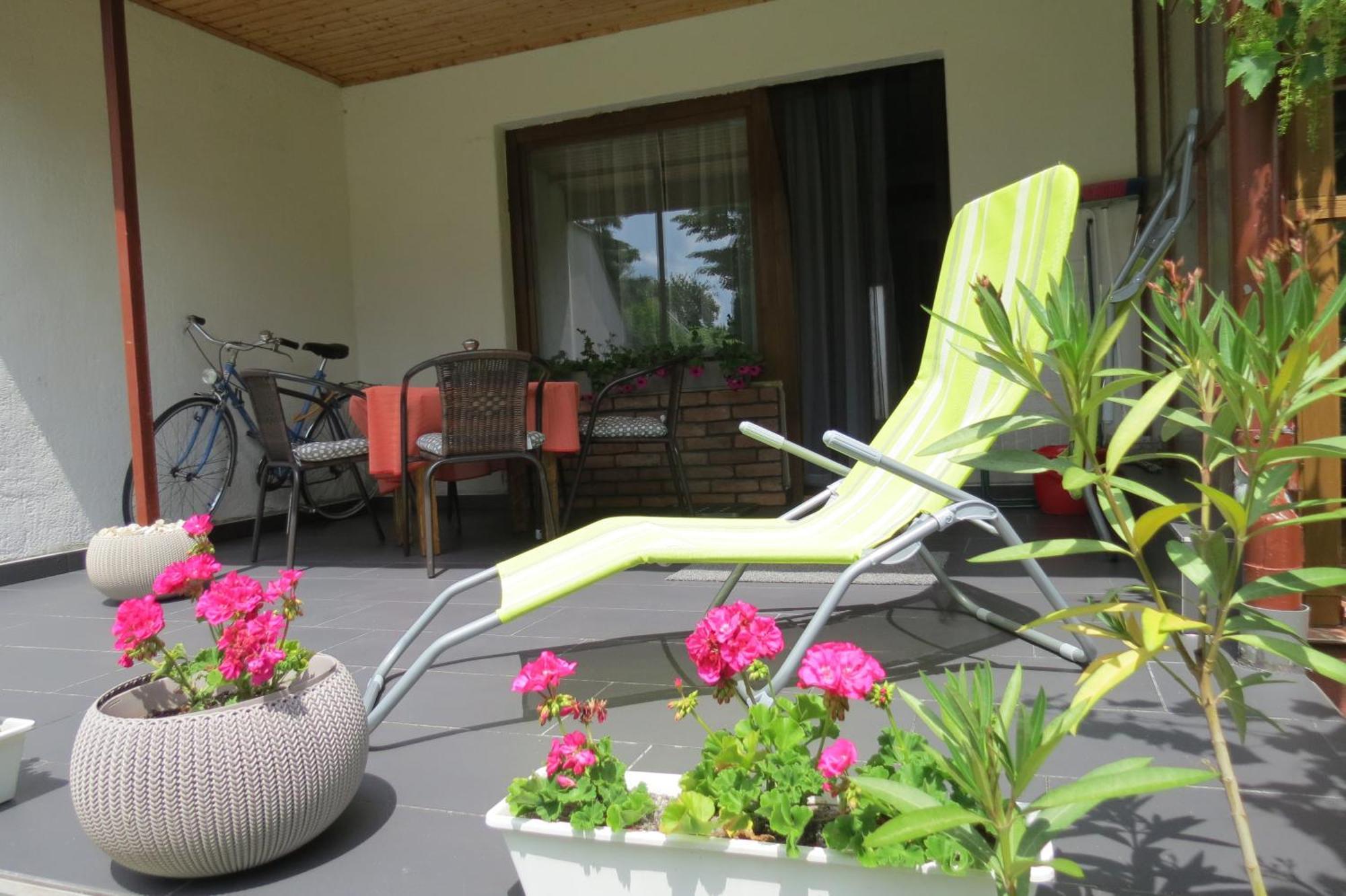 Titi Classic & Trendy Apartman Buk Ngoại thất bức ảnh